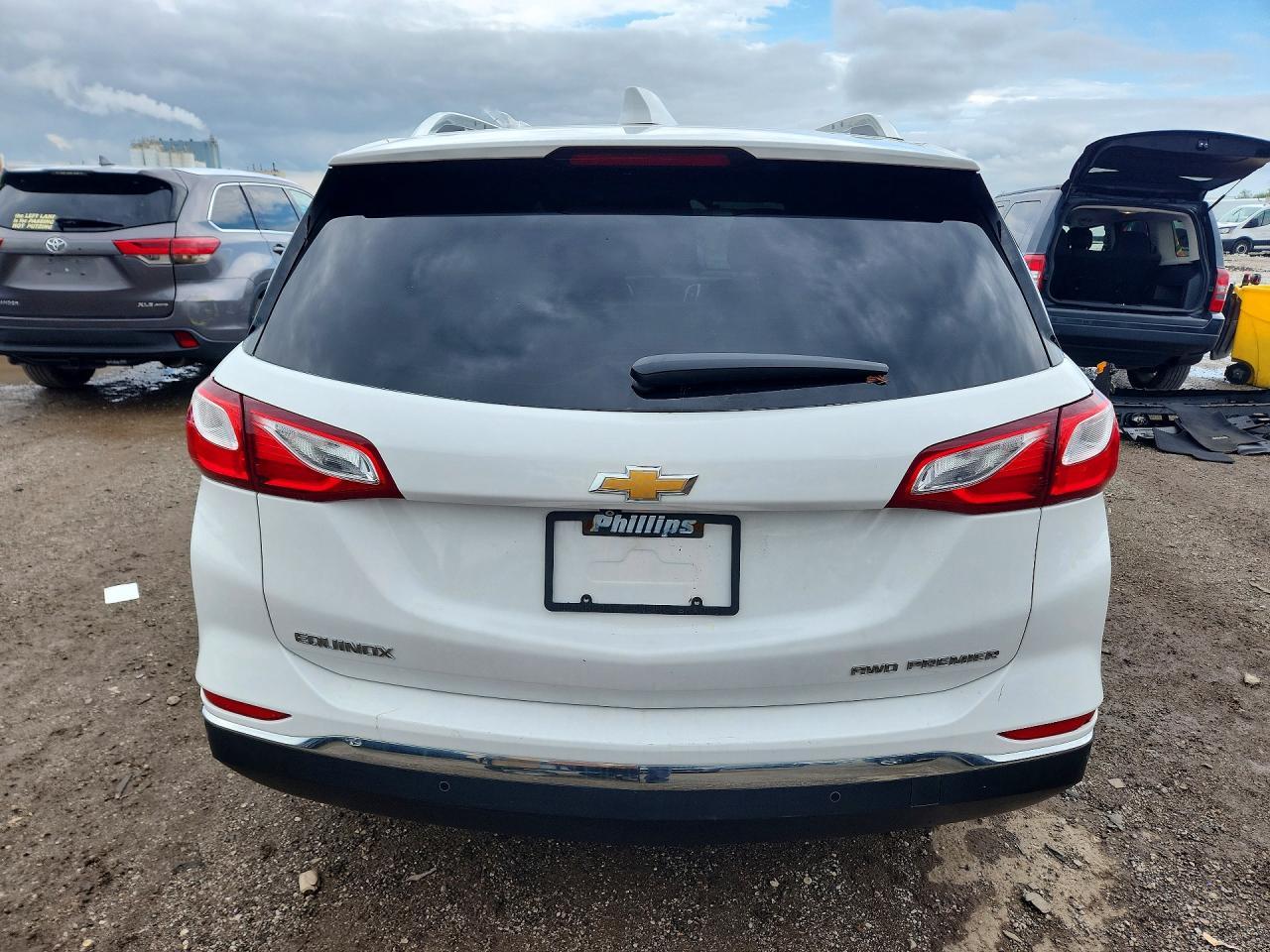 2020 Chevrolet Equinox Premier - zdjęcie 6