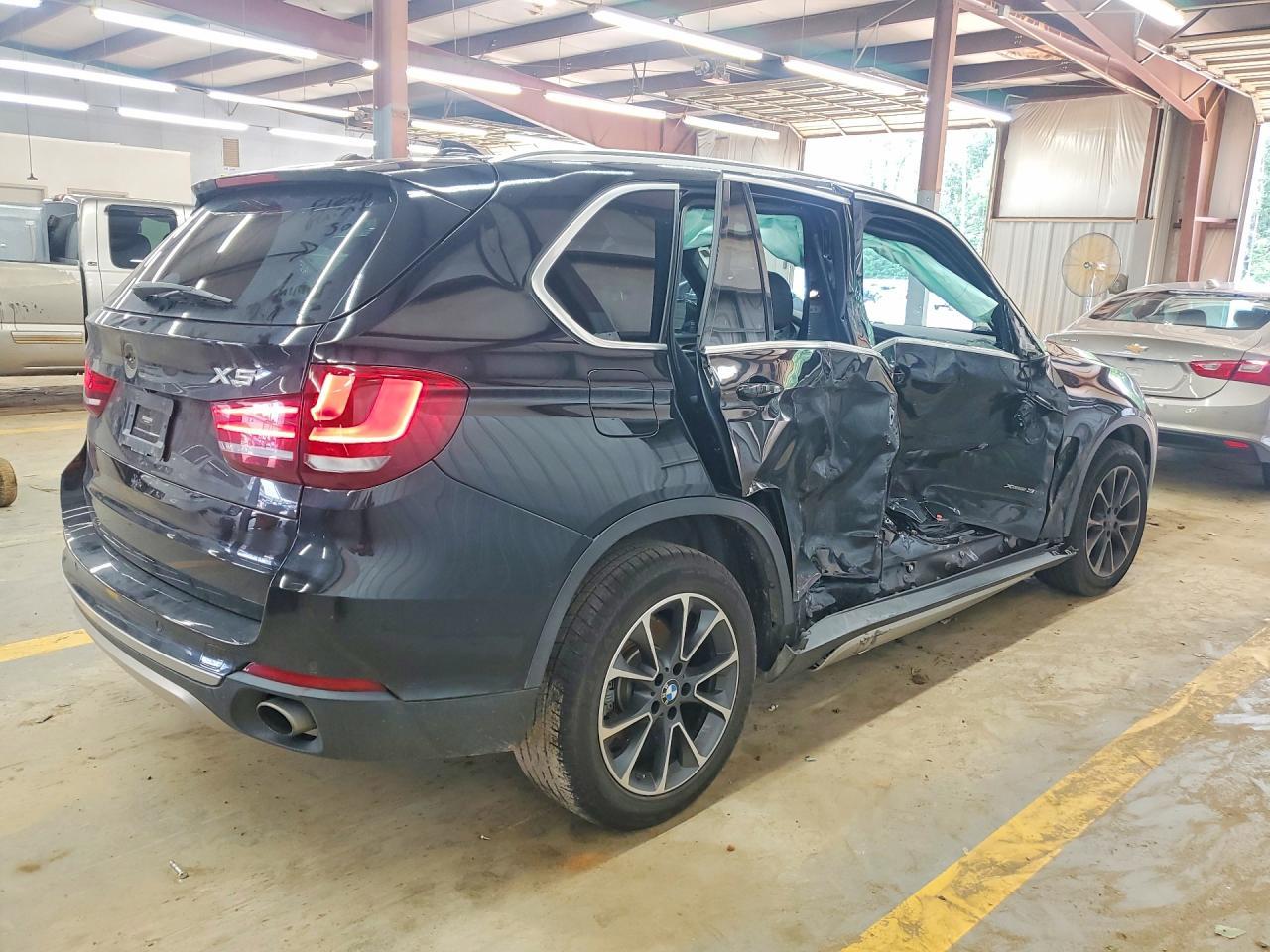 2017 BMW X5 xDrive35I - zdjęcie 3