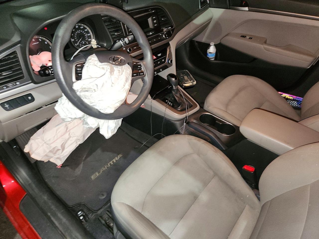 2017 Hyundai Elantra Se - zdjęcie 8