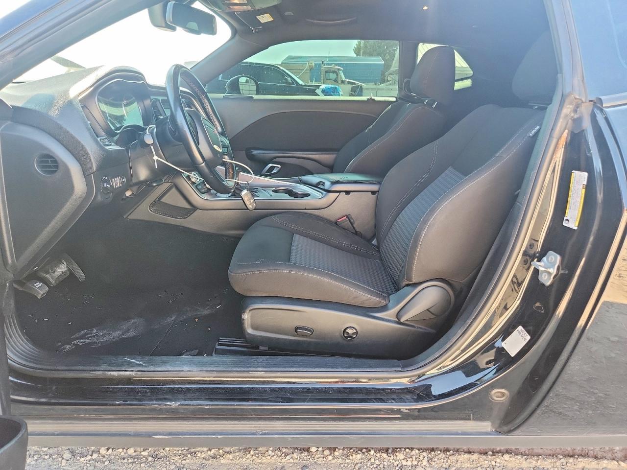 2021 Dodge Challenger Sxt - zdjęcie 7