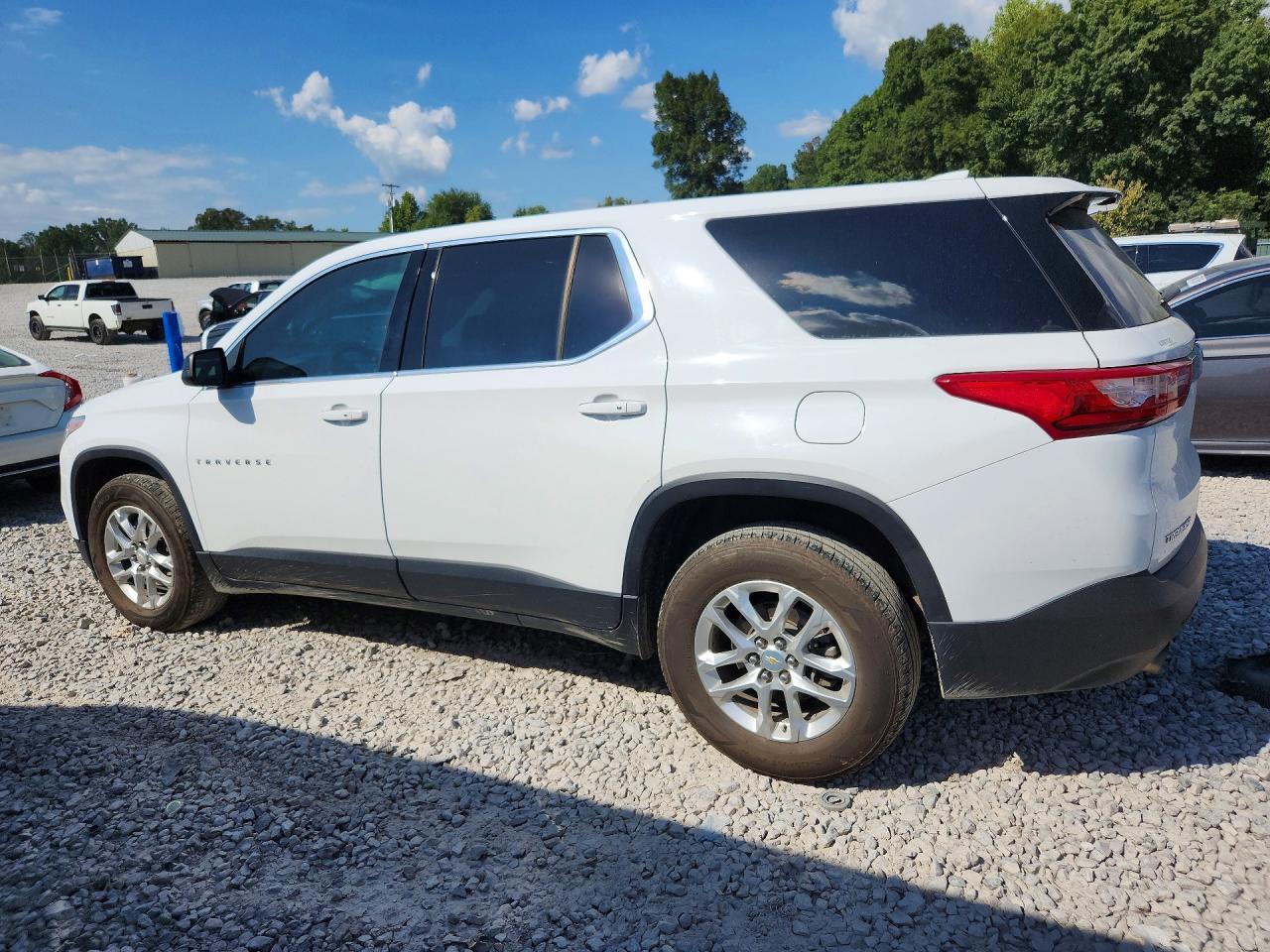 2021 Chevrolet Traverse Ls - zdjęcie 2