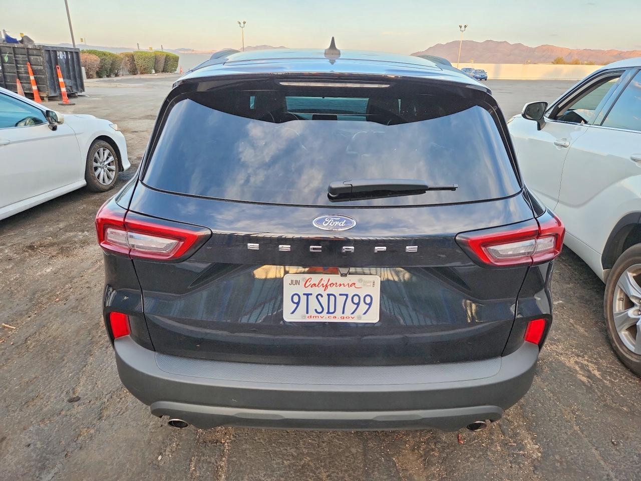 2025 Ford Escape St Line - zdjęcie 6