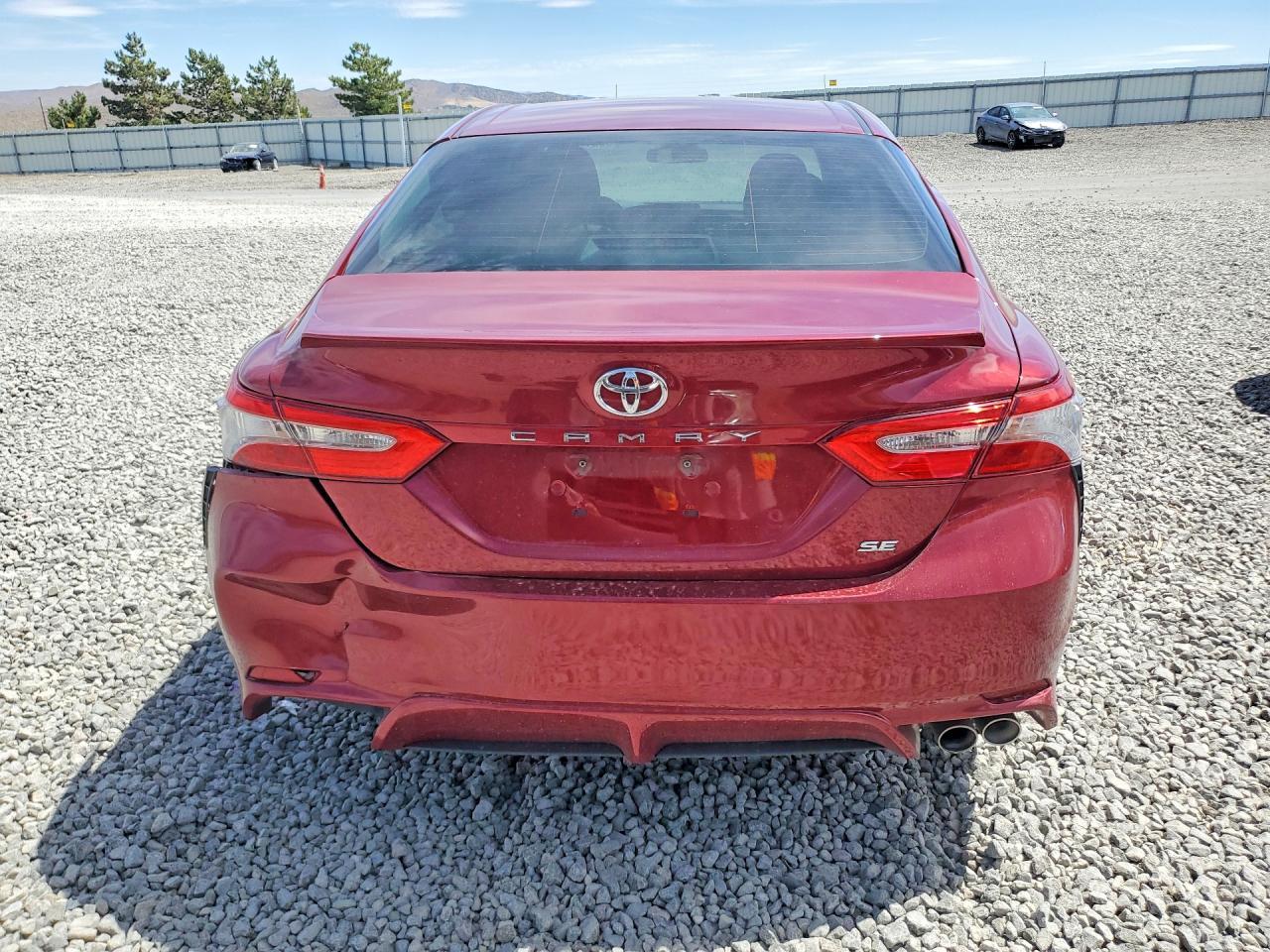2018 Toyota Camry Se - zdjęcie 6