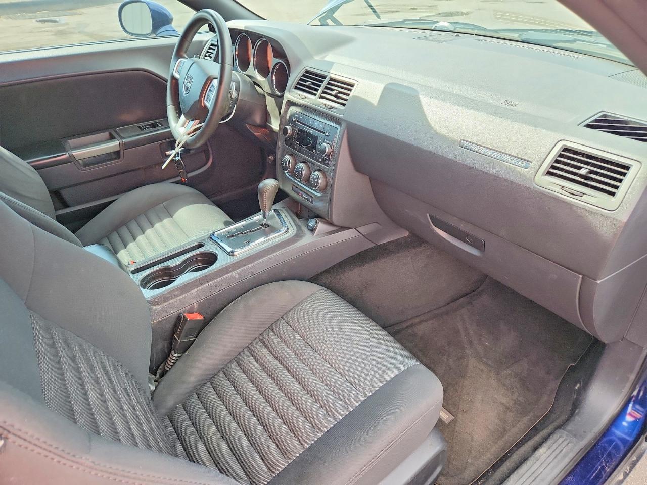 2013 Dodge Challenger R/T - zdjęcie 8