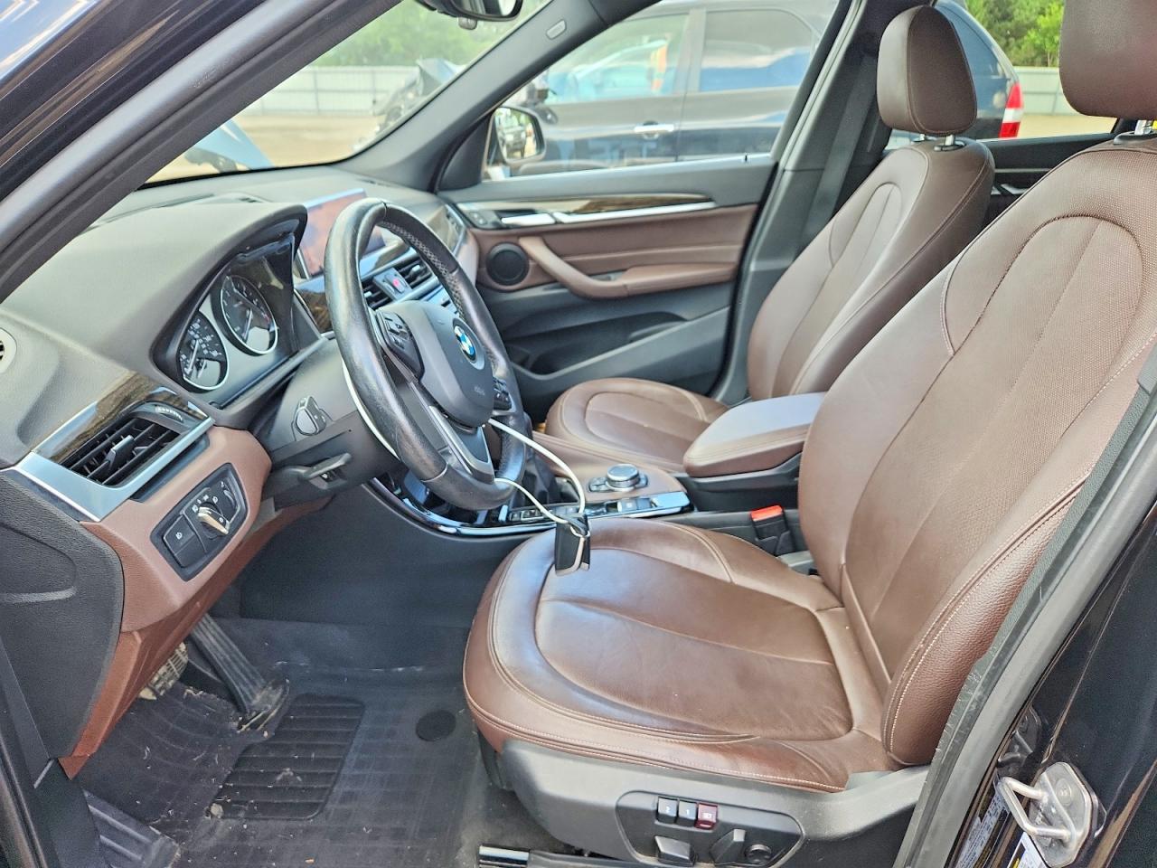 2016 BMW X1 xDrive28I - zdjęcie 7