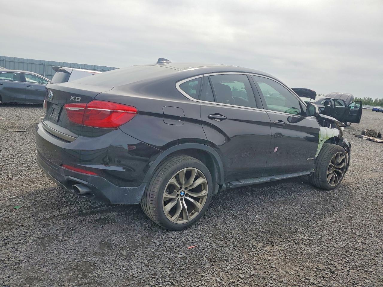 2016 BMW X6 xDrive35I - zdjęcie 3