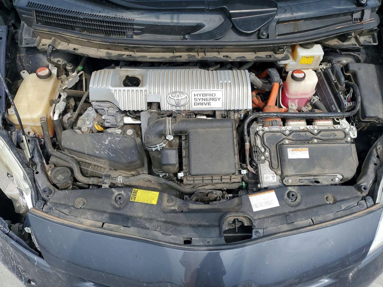 2015 Toyota Prius Three - zdjęcie 11