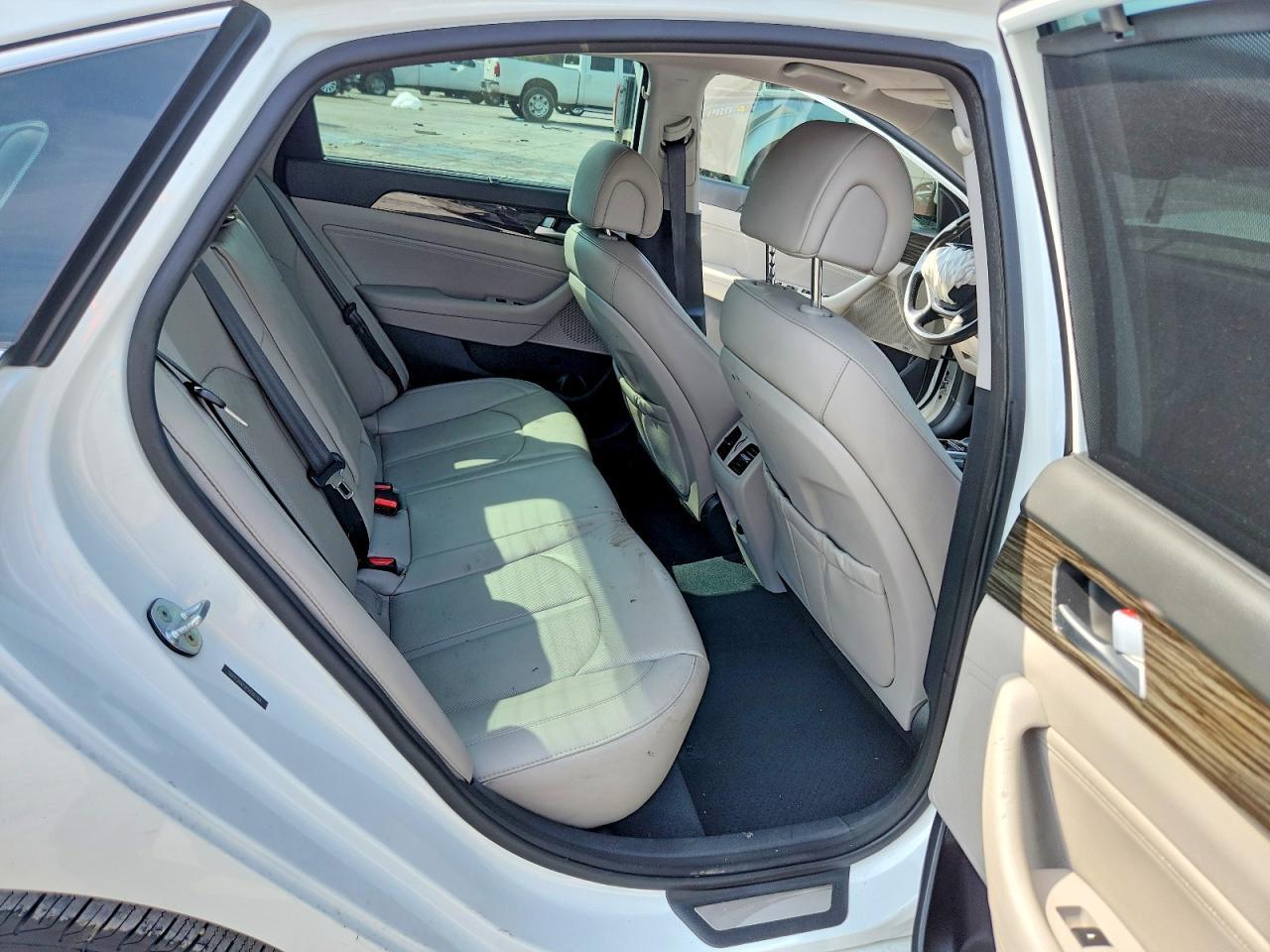 2015 Hyundai Sonata Limited - zdjęcie 10