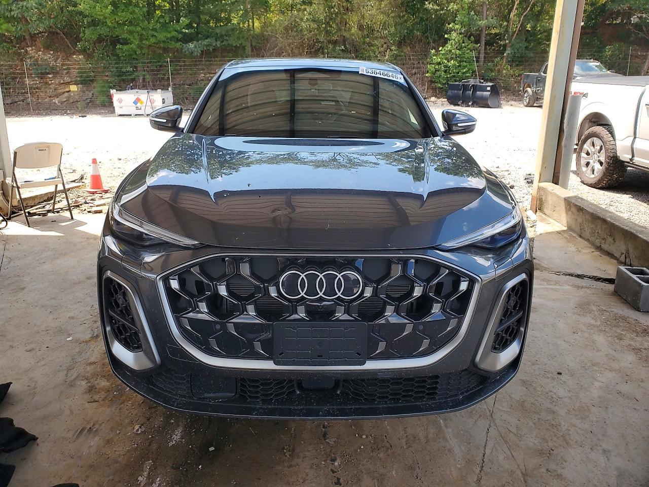Audi SQ5 - zdjęcie 5