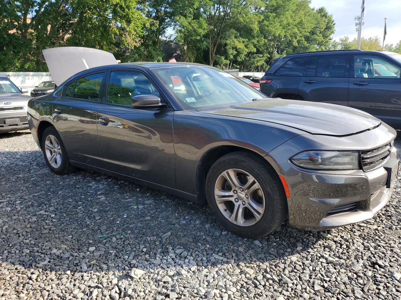 2019 Dodge Charger Sxt - zdjęcie 4