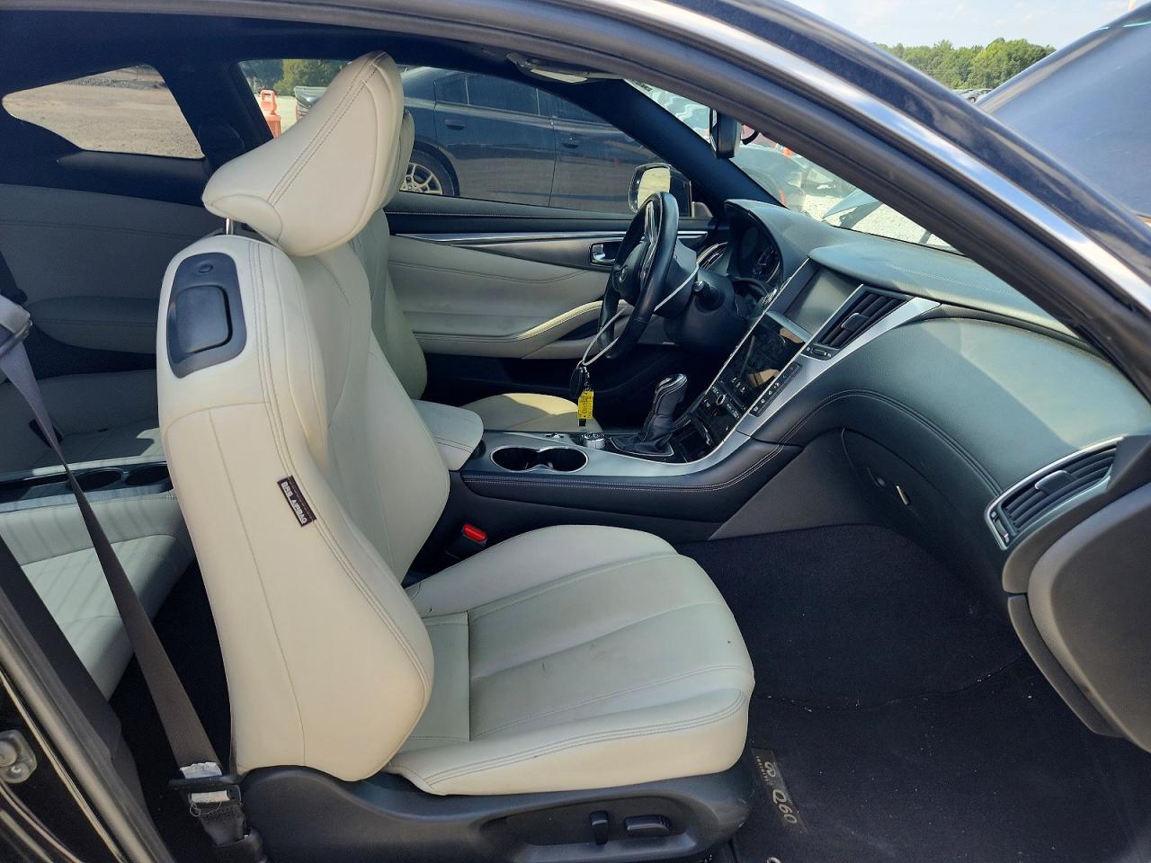 2017 Infiniti Q60 3.0T Premium - zdjęcie 10