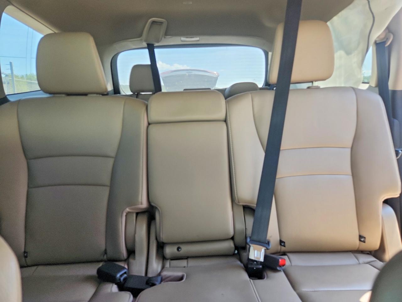 2017 Honda Pilot Touring - zdjęcie 10
