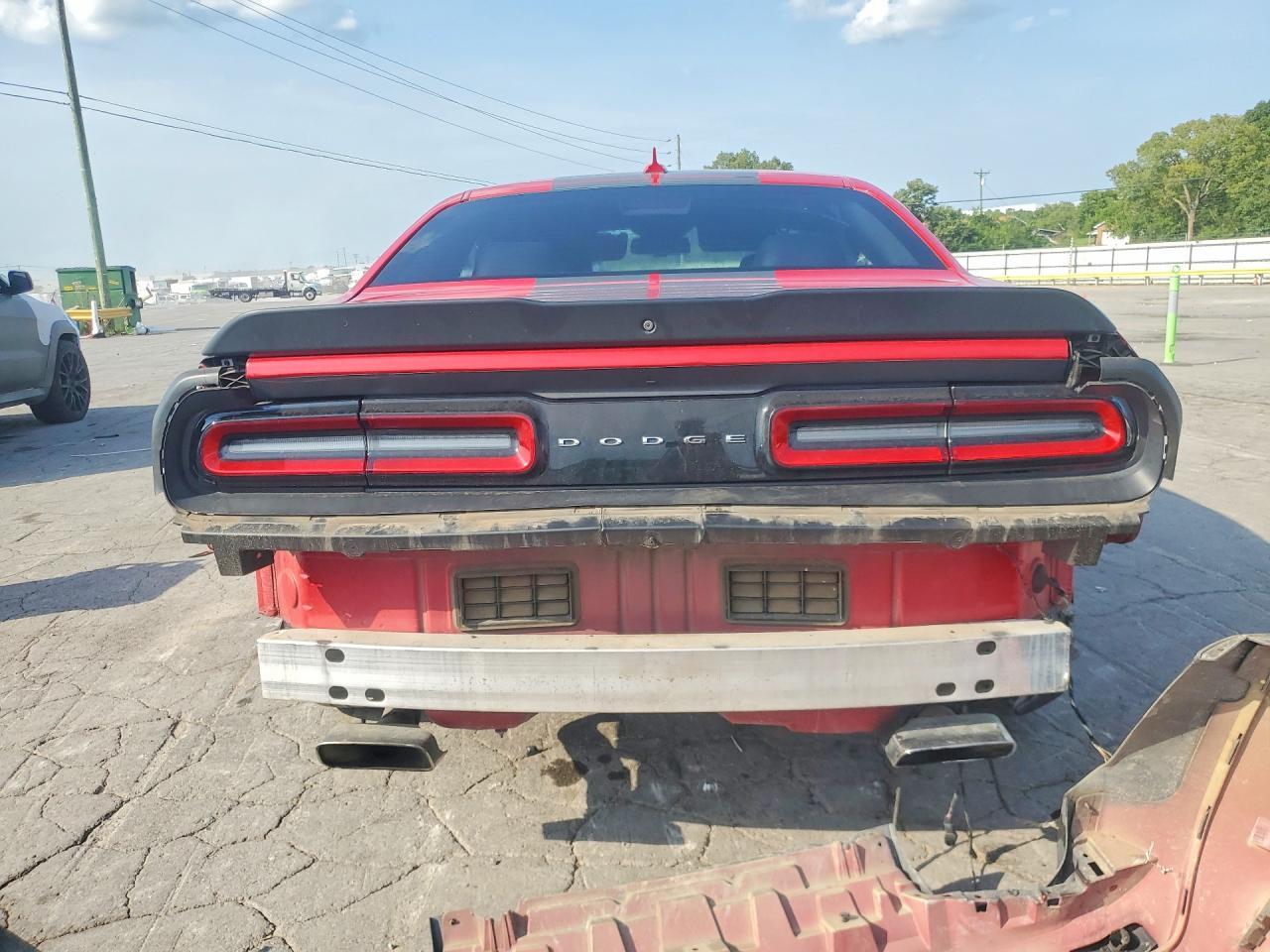 2016 Dodge Challenger R/T - zdjęcie 6