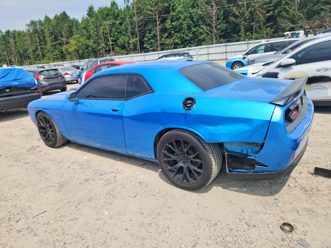 2016 Dodge Challenger R/T - zdjęcie 2