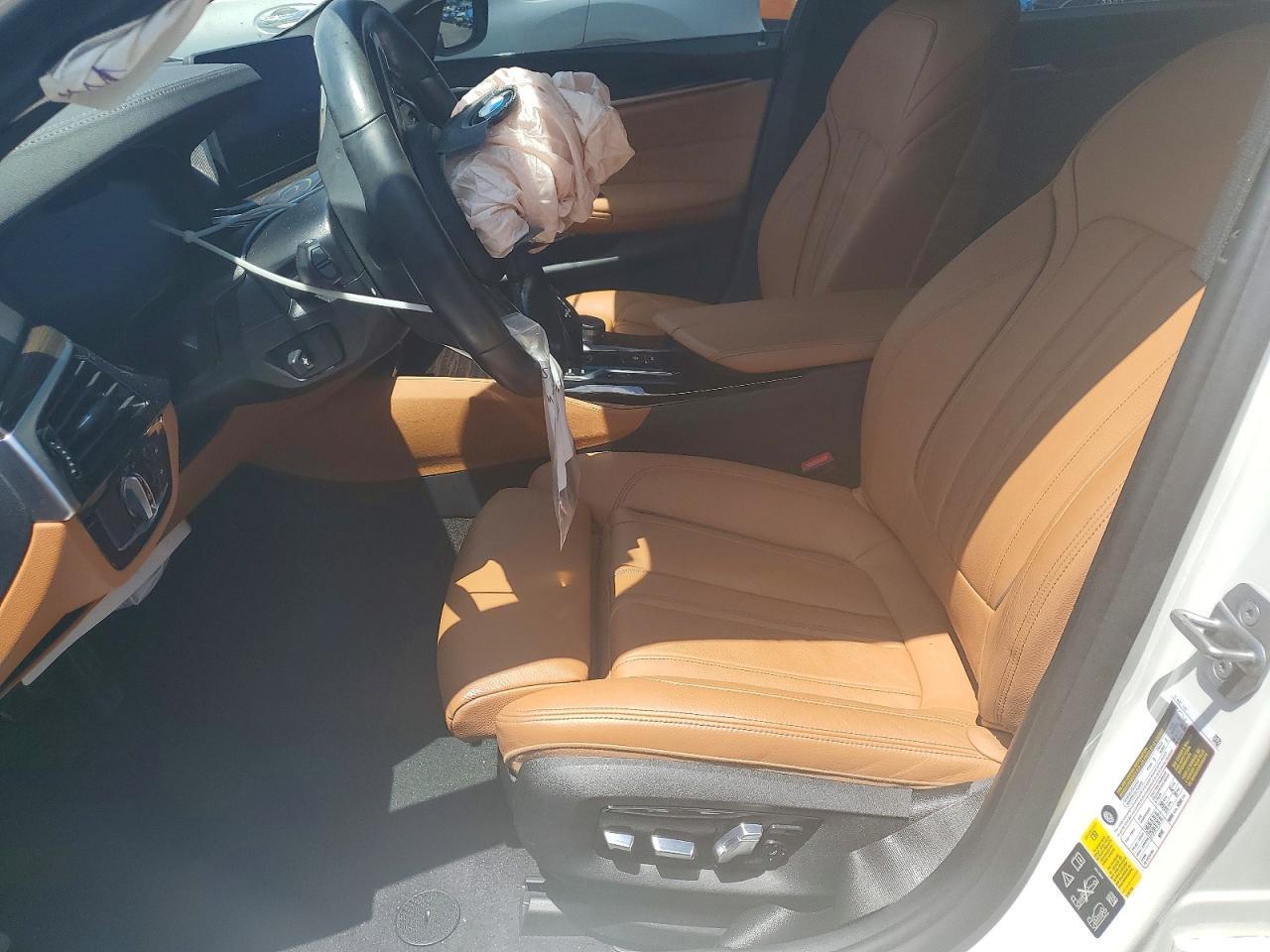 2022 BMW M550Xi - zdjęcie 7