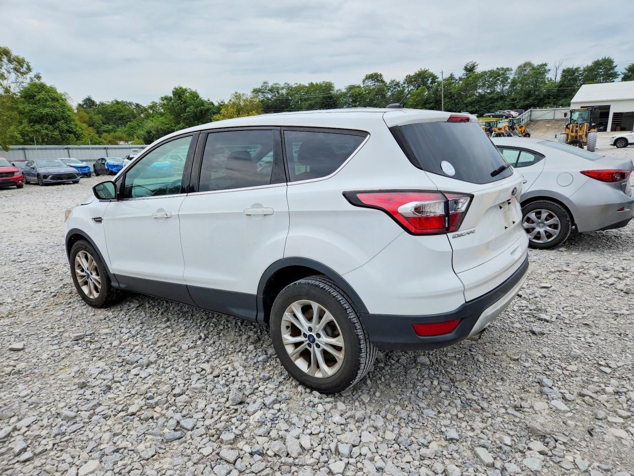 2017 Ford Escape Se - zdjęcie 2