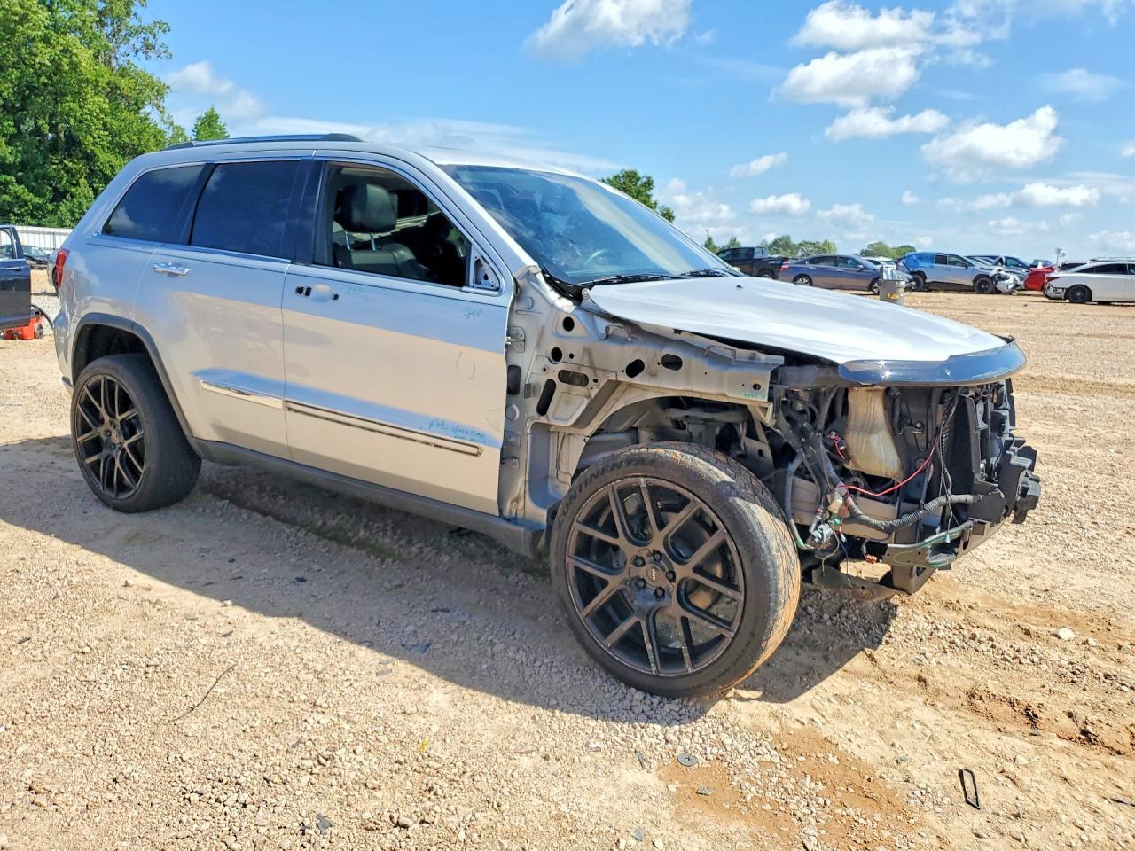 2013 Jeep Grand Cherokee Limited - zdjęcie 4