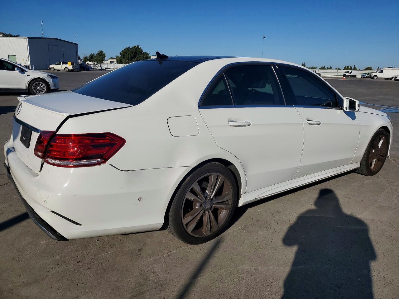2016 Mercedes-Benz E 350 - zdjęcie 3