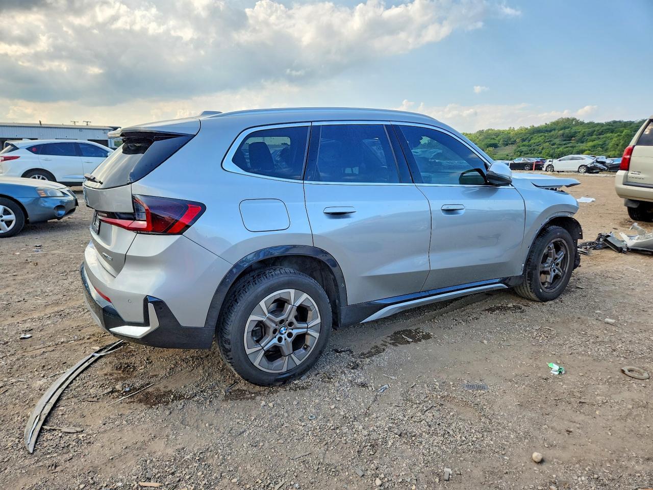 2024 BMW X1 xDrive28I - zdjęcie 3