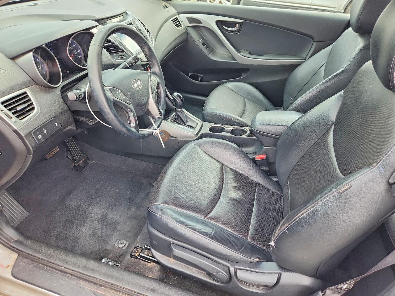 2014 Hyundai Elantra Coupe Base - zdjęcie 7