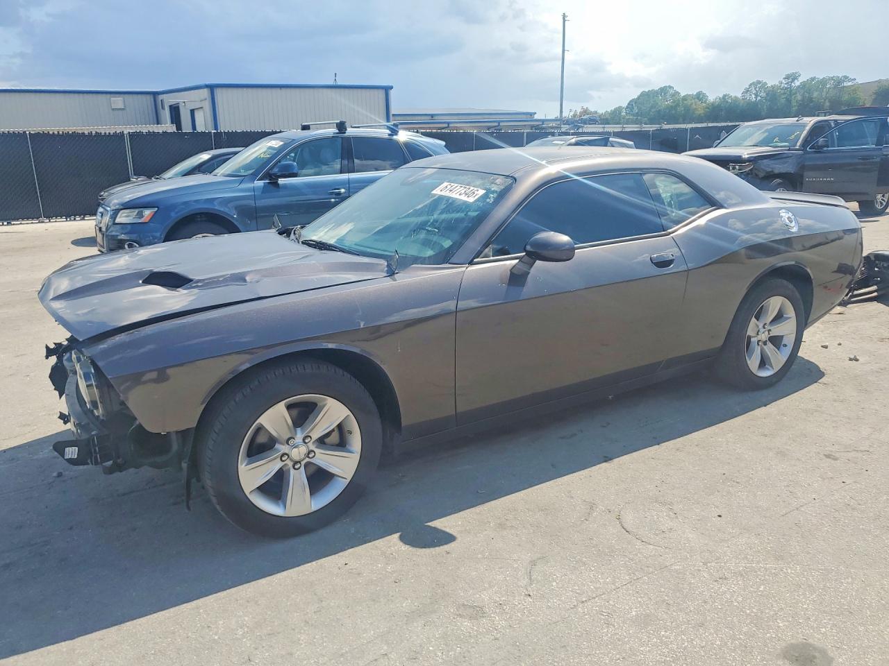 2023 Dodge Challenger Sxt - zdjęcie główne