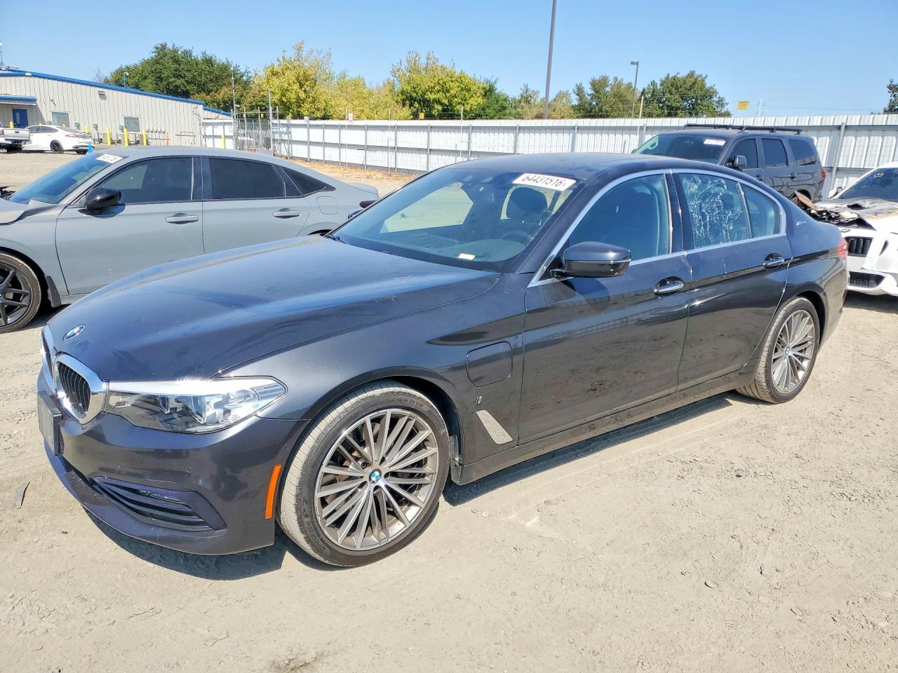2018 BMW 530E - zdjęcie główne