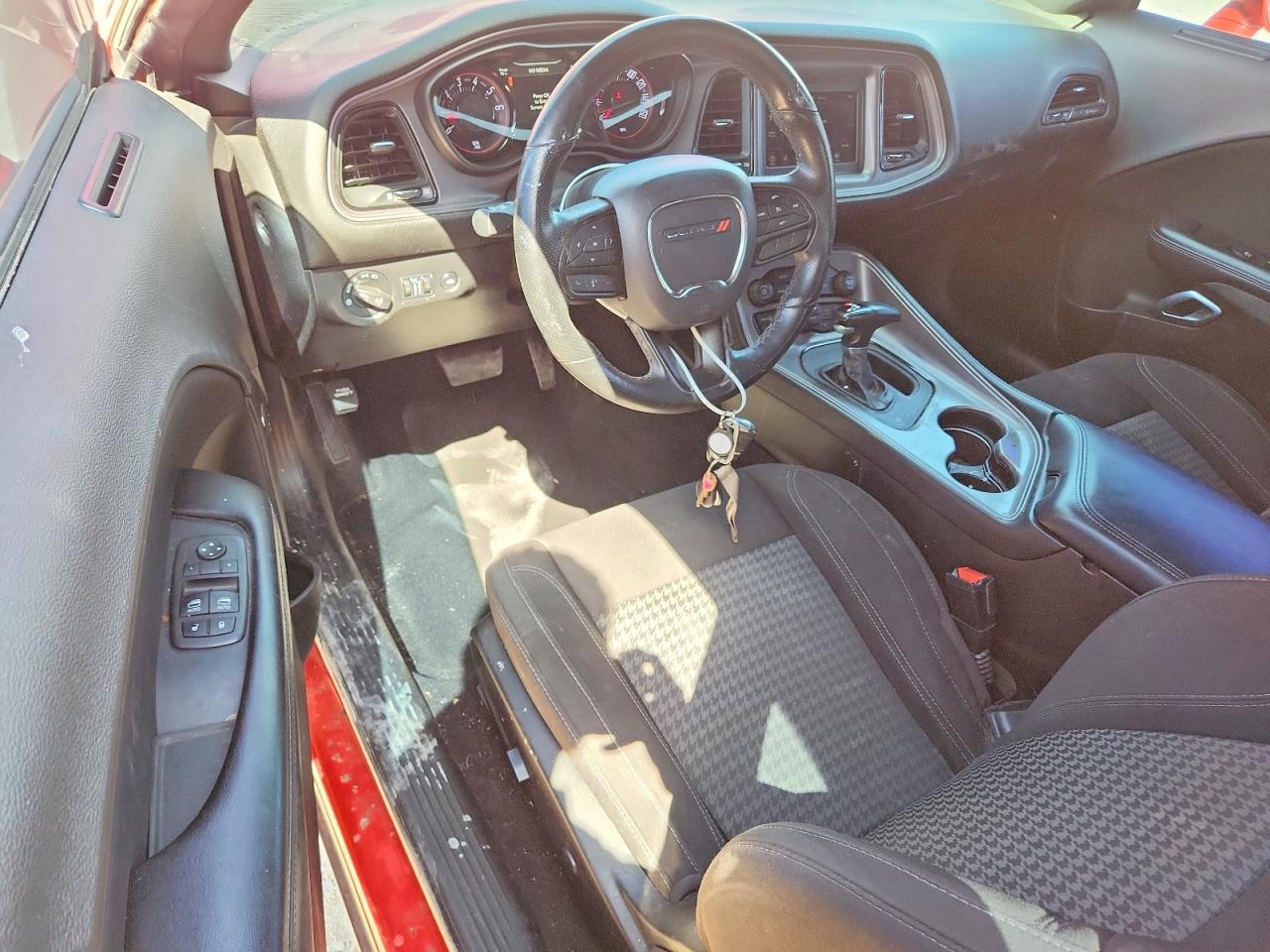 2023 Dodge Challenger Sxt - zdjęcie 8