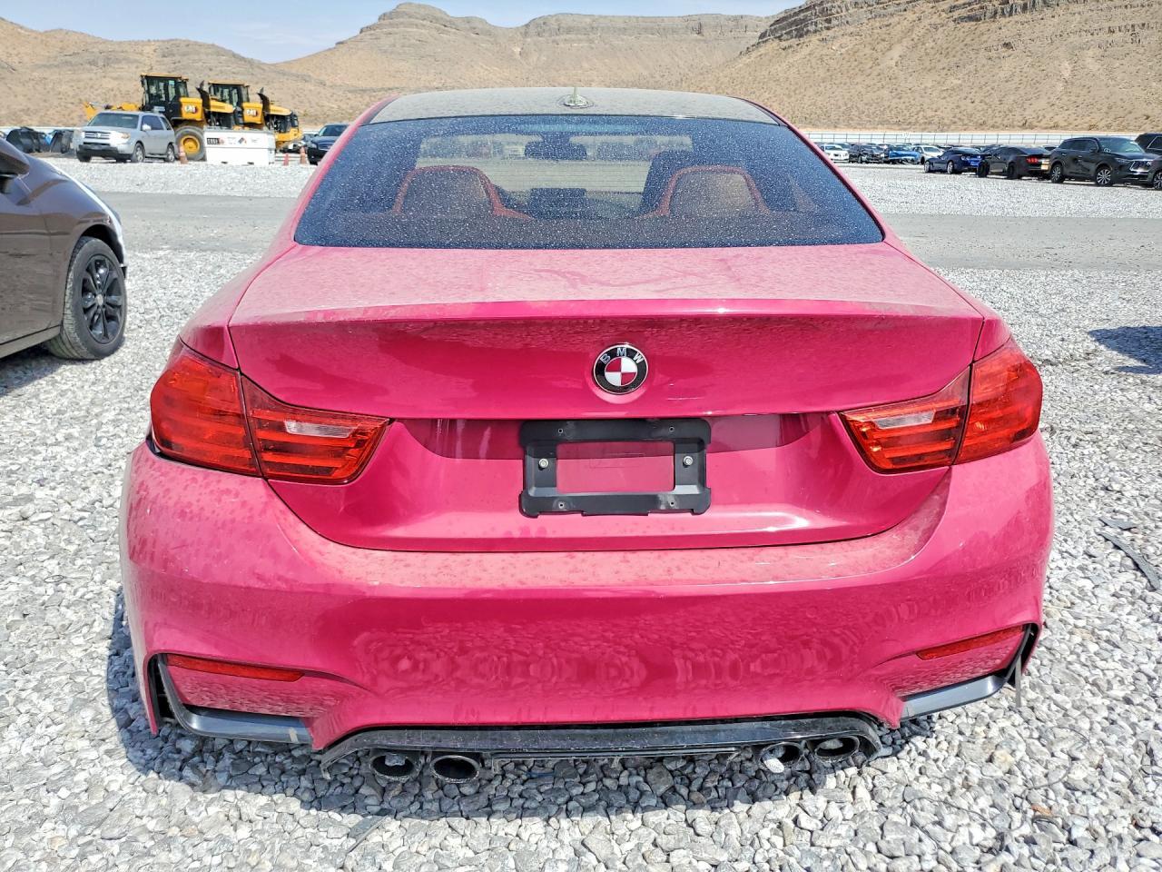 2015 BMW M4 - zdjęcie 6