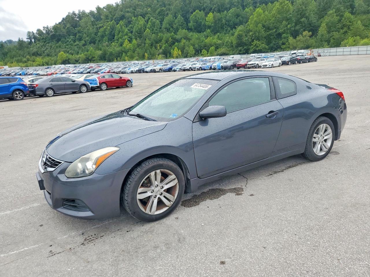 2013 Nissan Altima S - zdjęcie główne