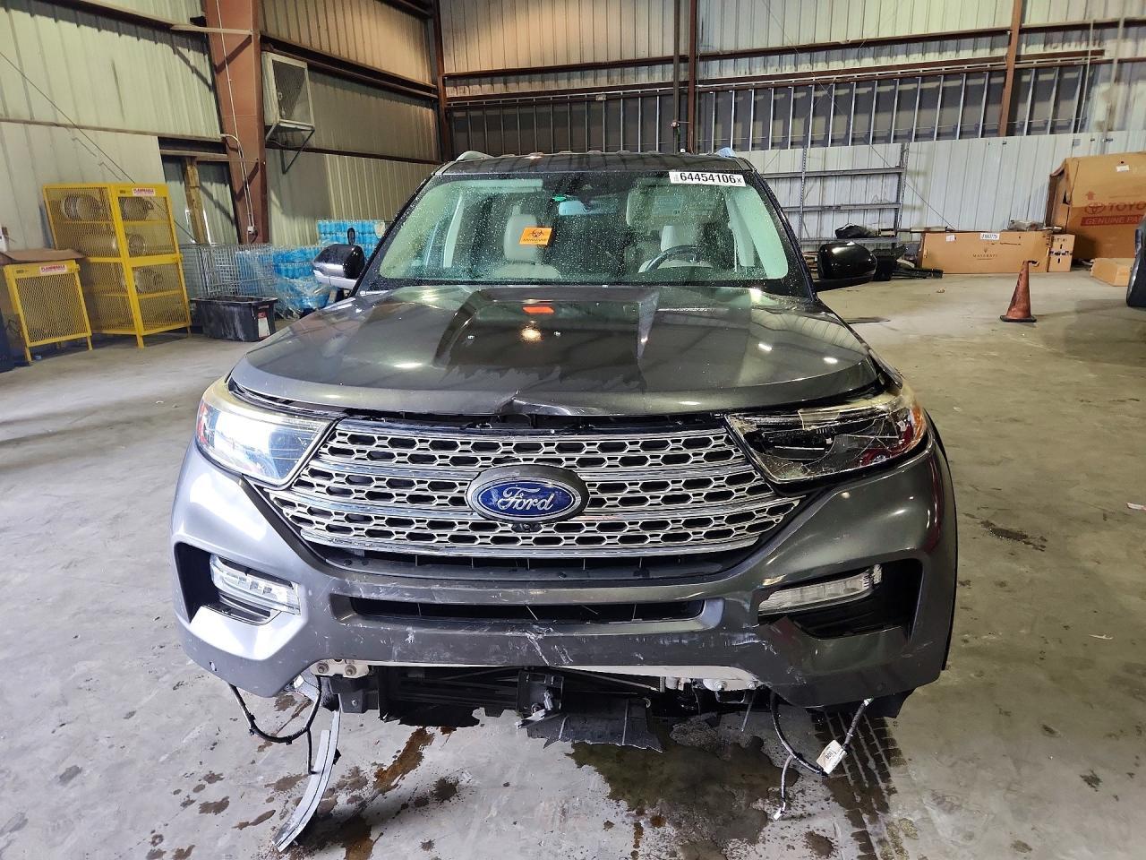 2020 Ford Explorer Limited - zdjęcie 5