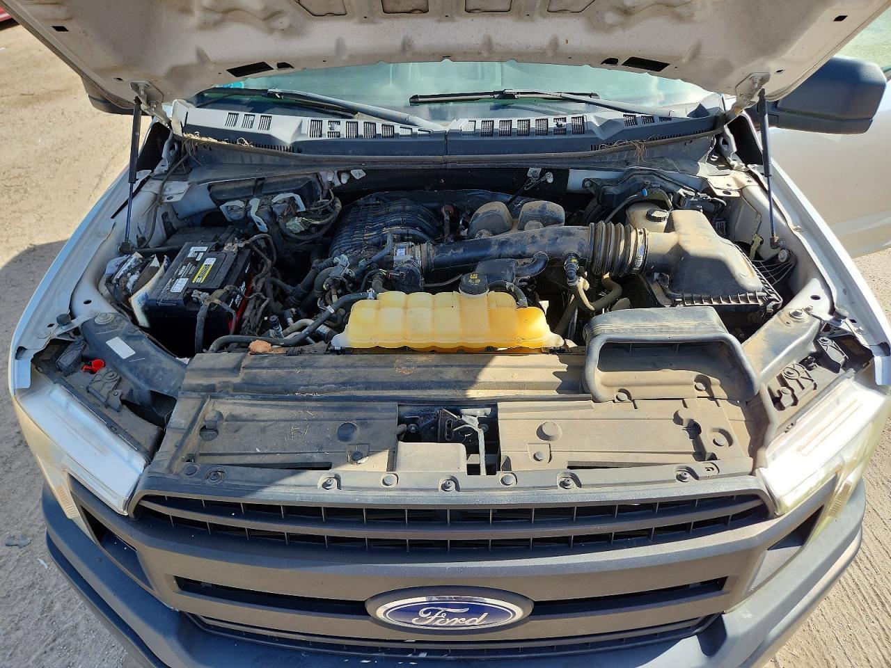 2019 Ford F150 Super Cab - zdjęcie 11