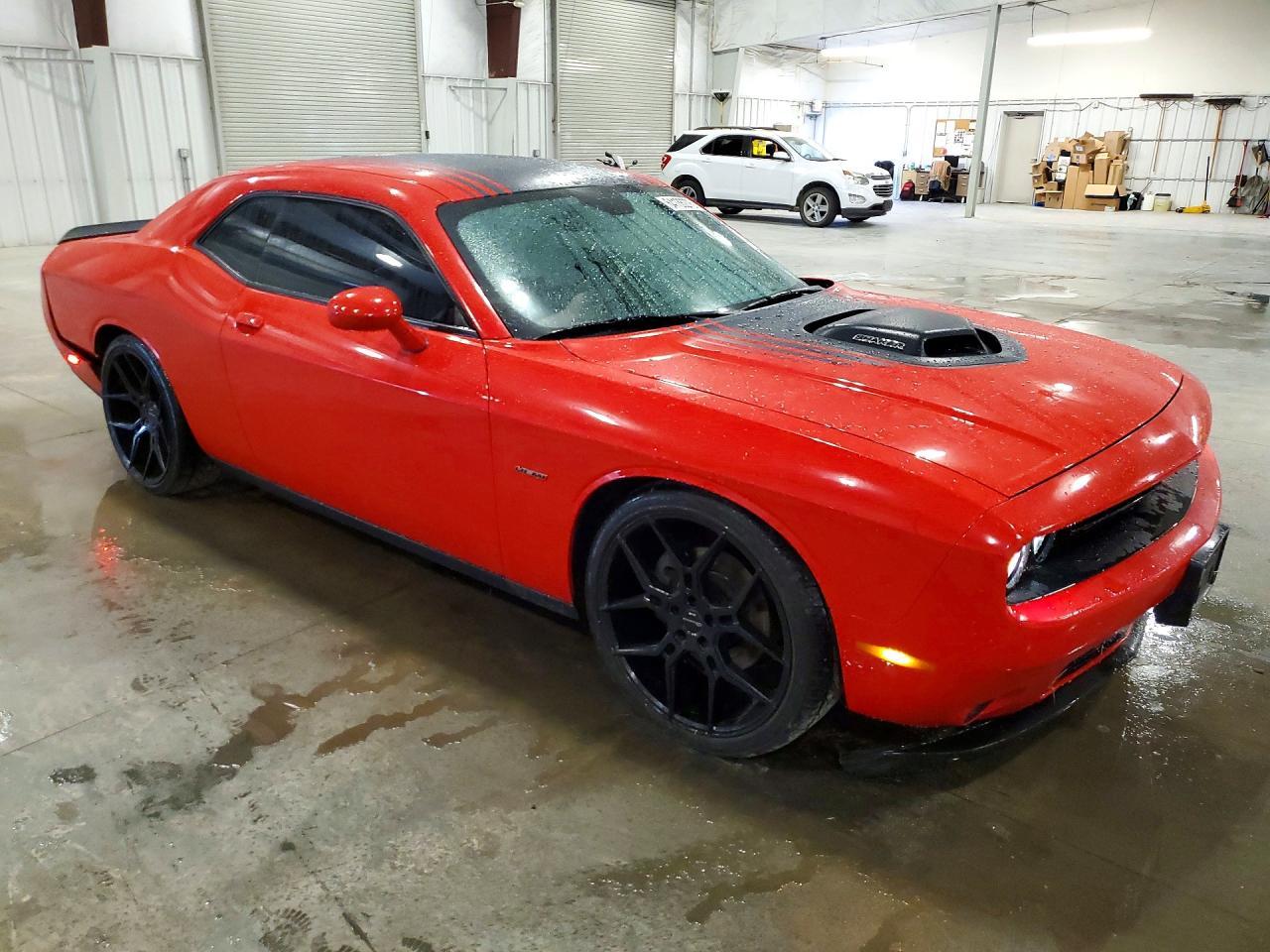 2015 Dodge Challenger Sxt - zdjęcie 4