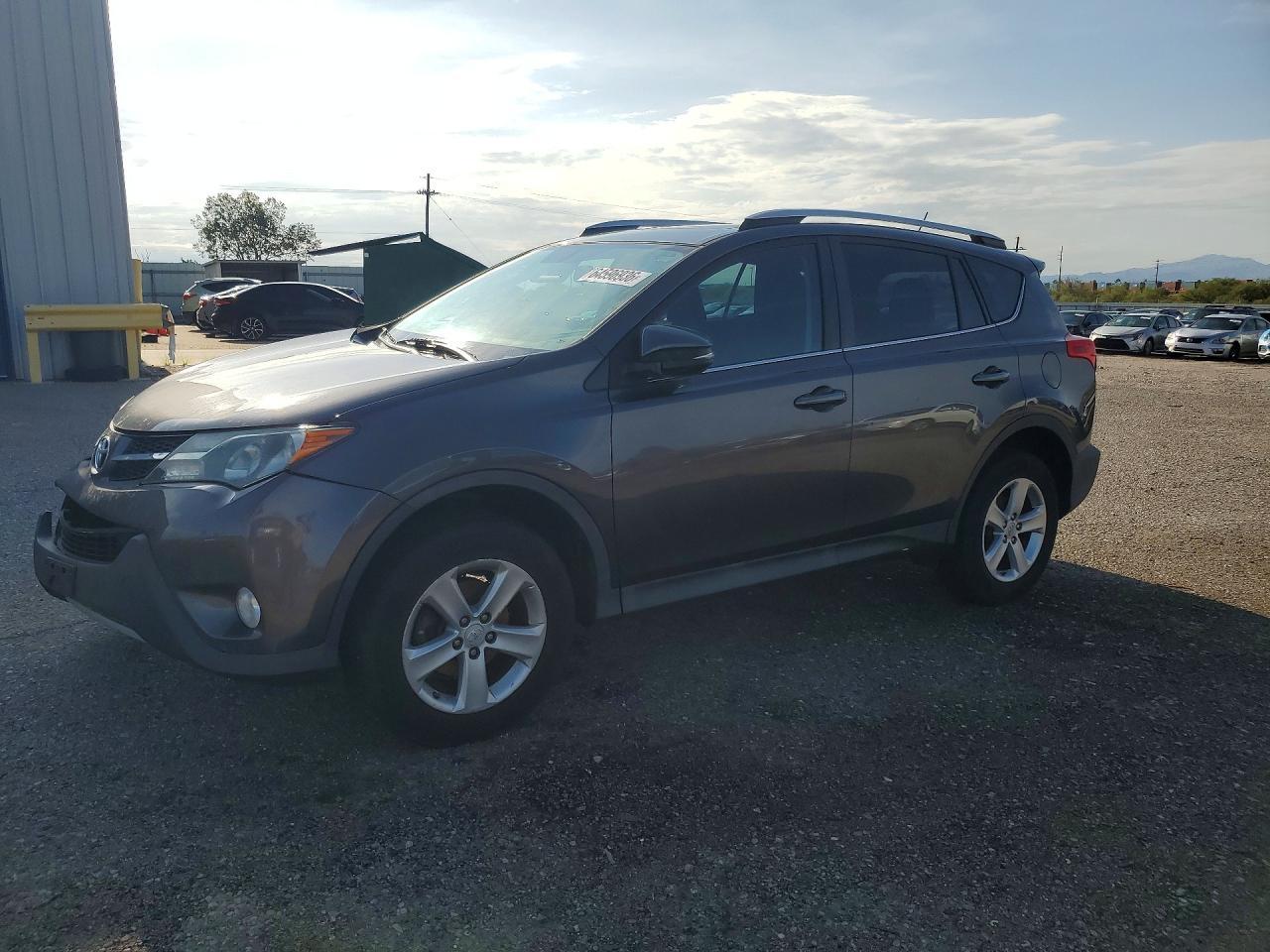 2014 Toyota Rav4 Xle - zdjęcie główne