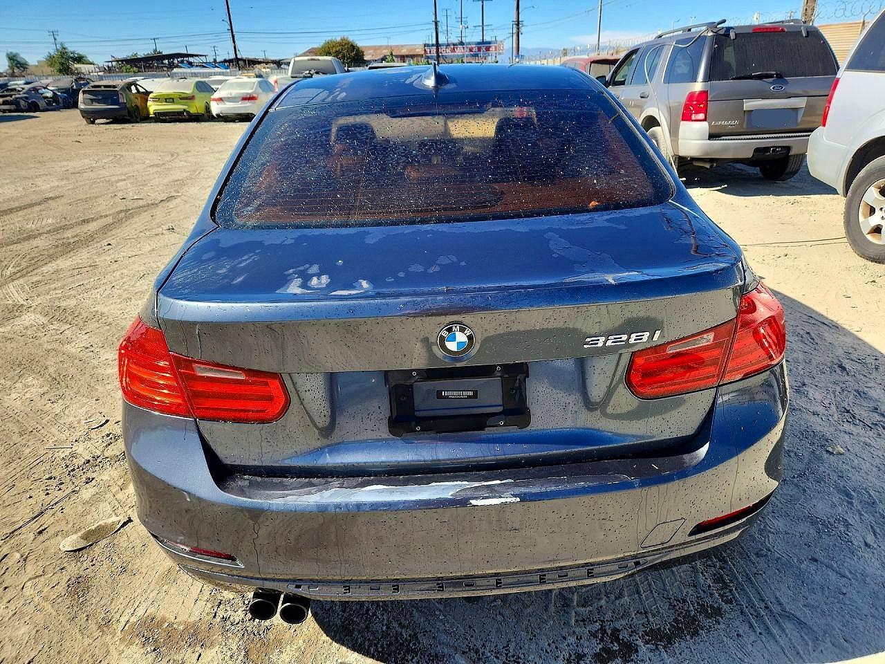 2013 BMW 328 I - zdjęcie 6