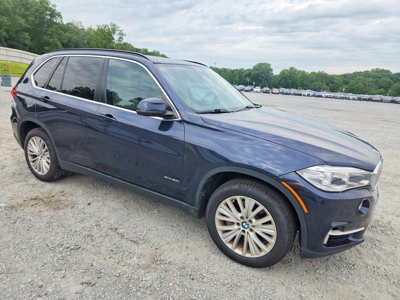 2015 BMW X5 xDrive50I - zdjęcie 4