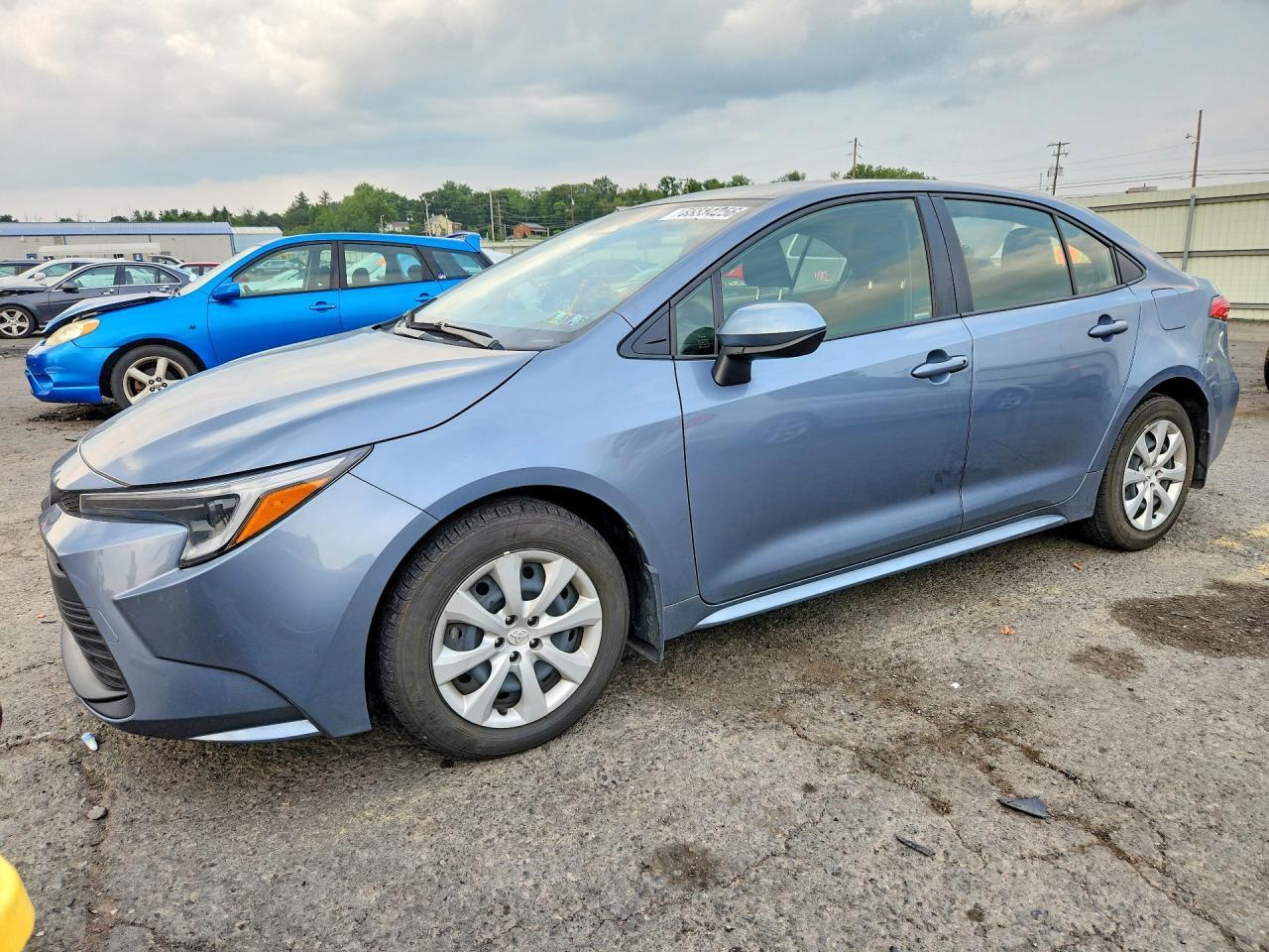 2023 Toyota Corolla Hybrid Le - zdjęcie główne