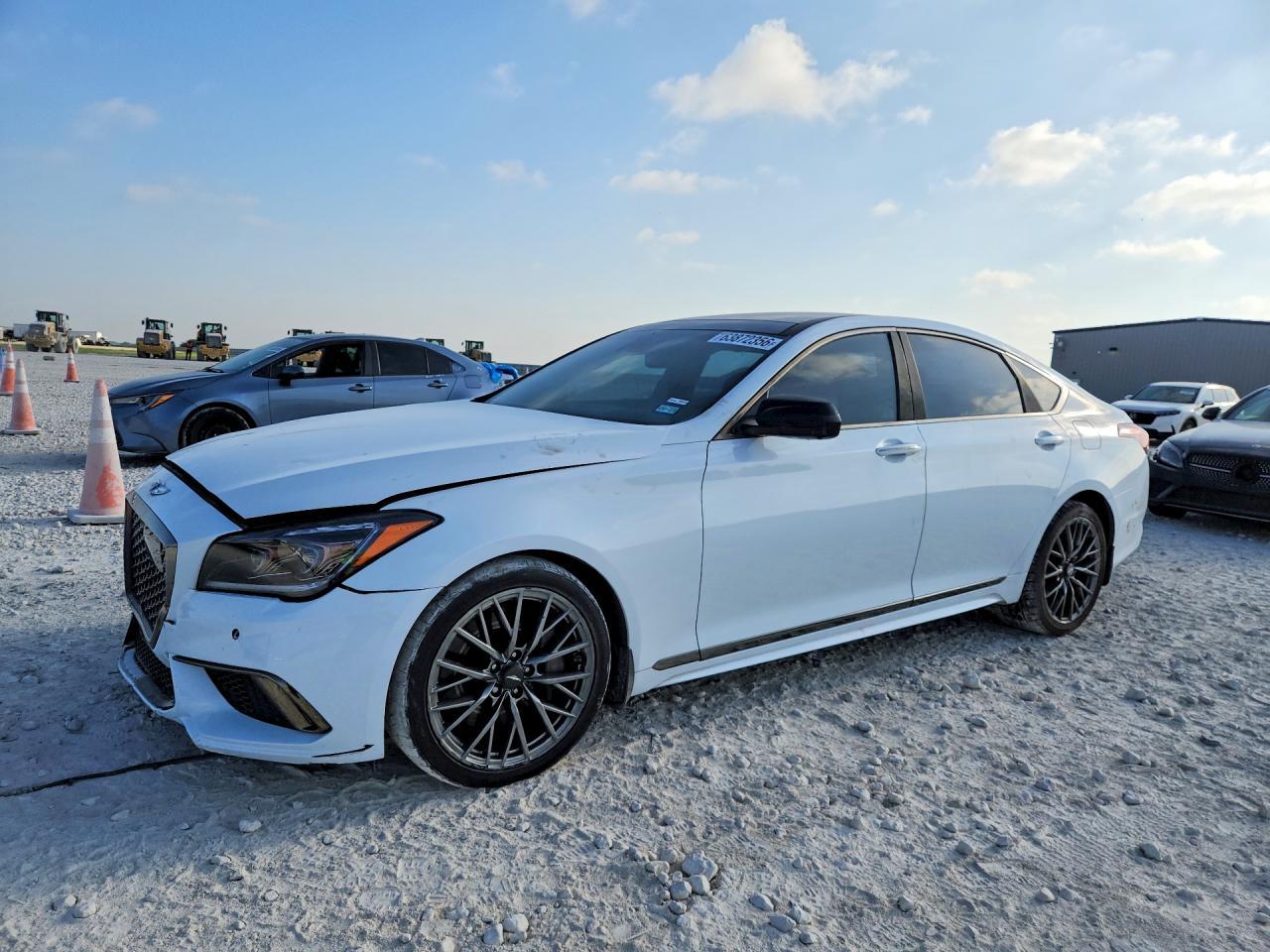 2018 Genesis G80 Sport - zdjęcie główne