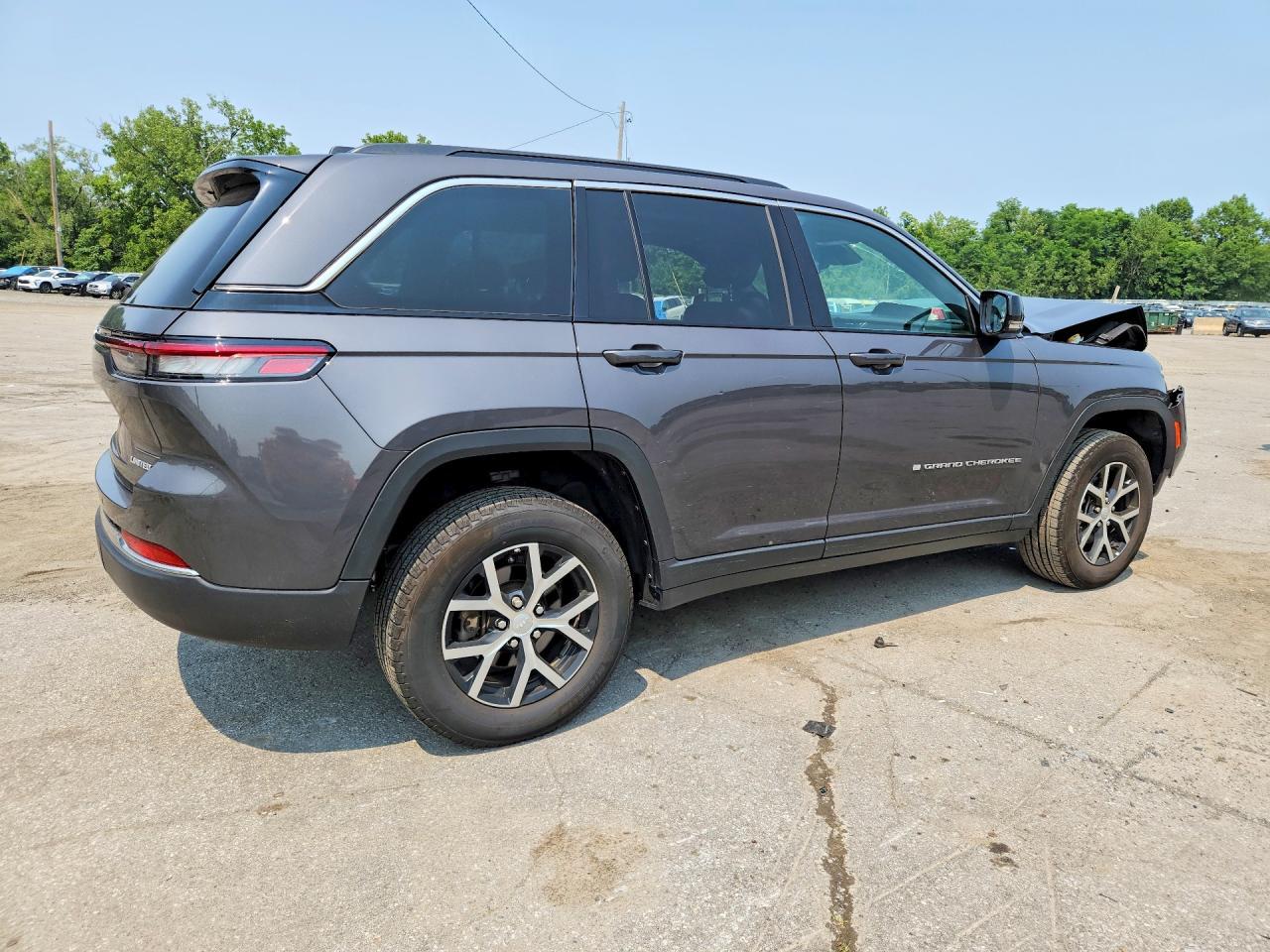 2025 Jeep Grand Cherokee Limited - zdjęcie 3