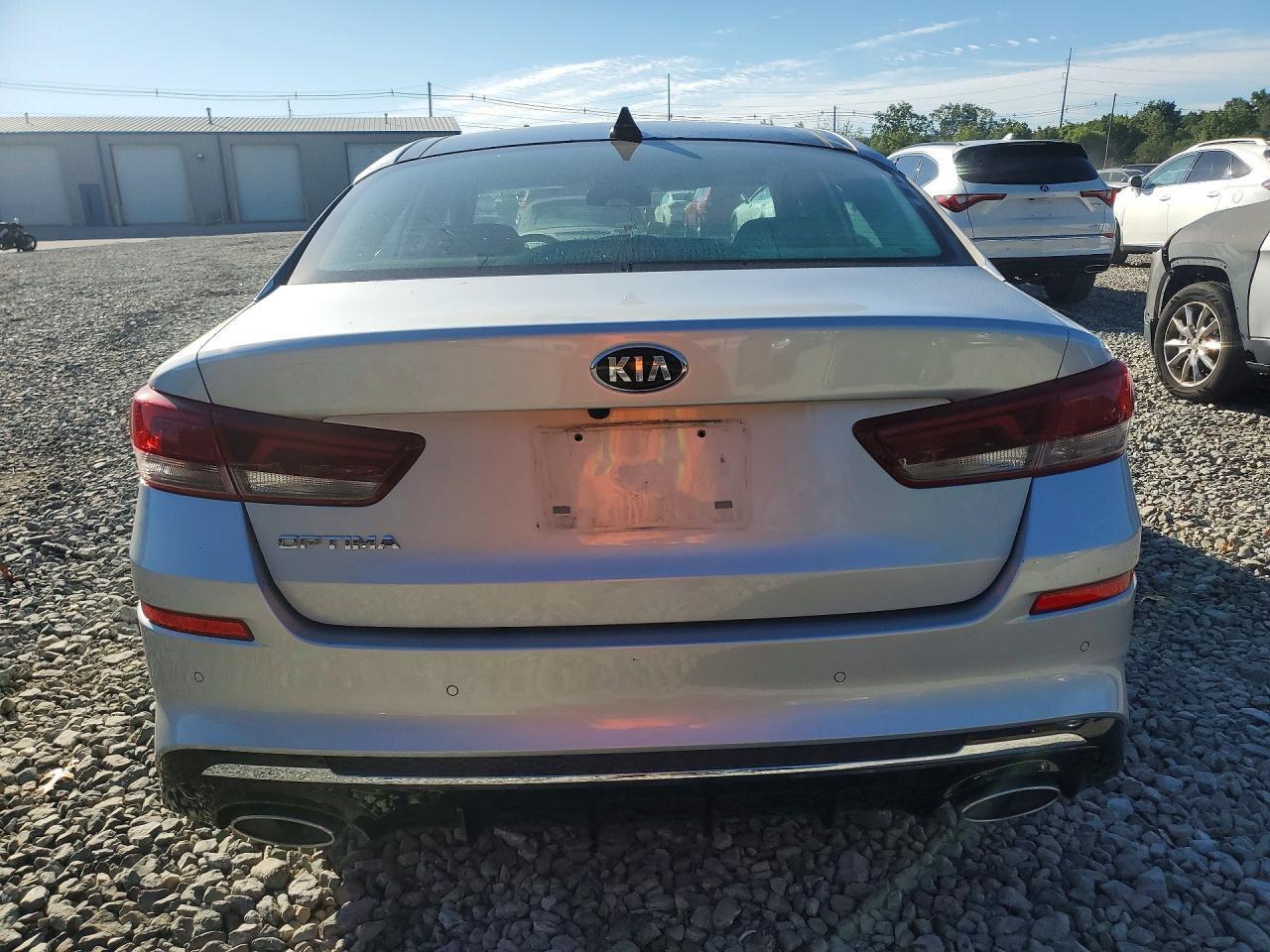 2020 Kia Optima Special Edition - zdjęcie 6