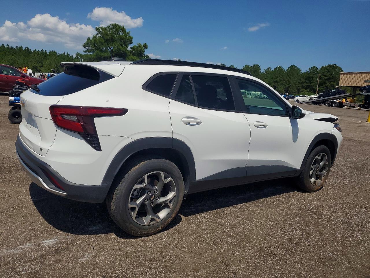 2025 Chevrolet Trax 1Lt - zdjęcie 3