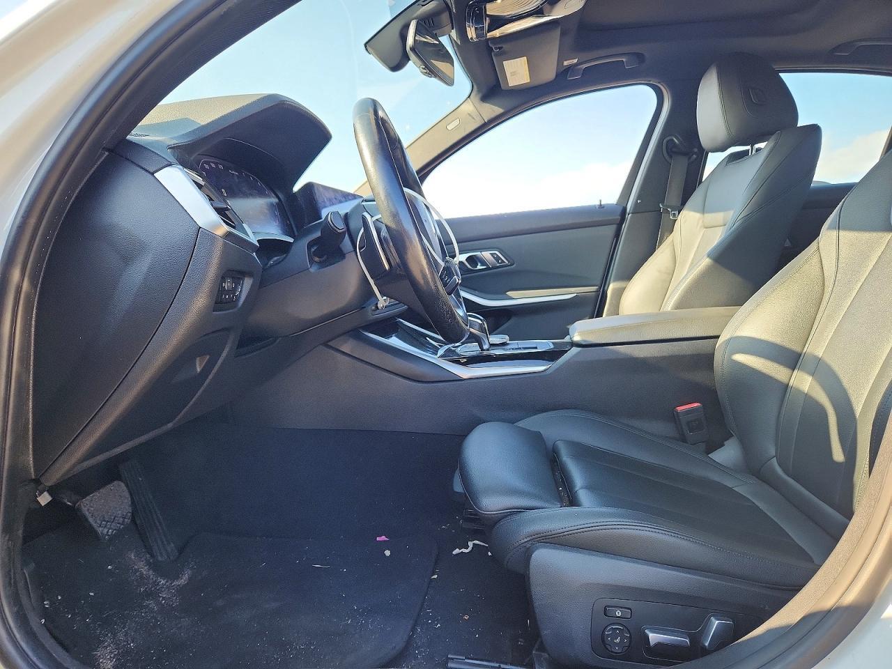 2019 BMW Seria 3 330i - zdjęcie 7