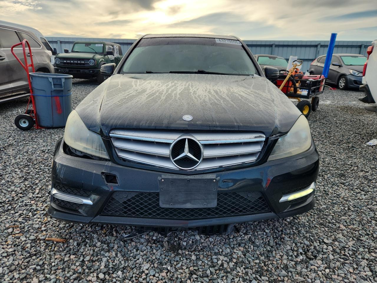2013 Mercedes-Benz C 300 4Matic - zdjęcie 5