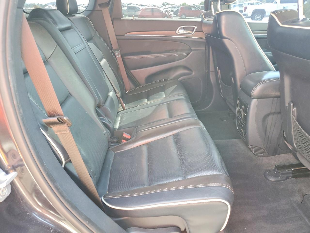 2014 Jeep Grand Cherokee Overland - zdjęcie 11