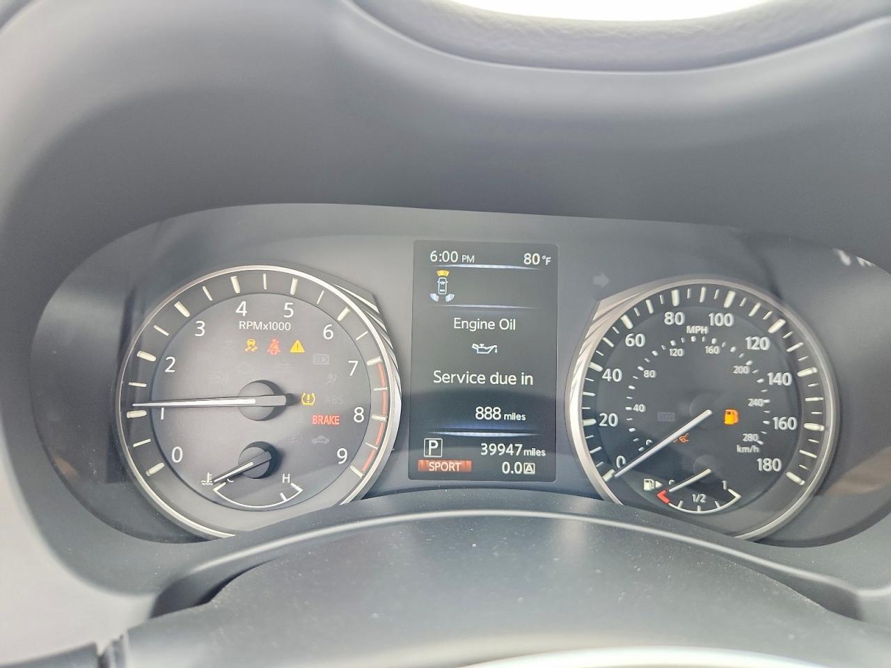 2019 Infiniti Q50 3.0T Luxe - zdjęcie 9