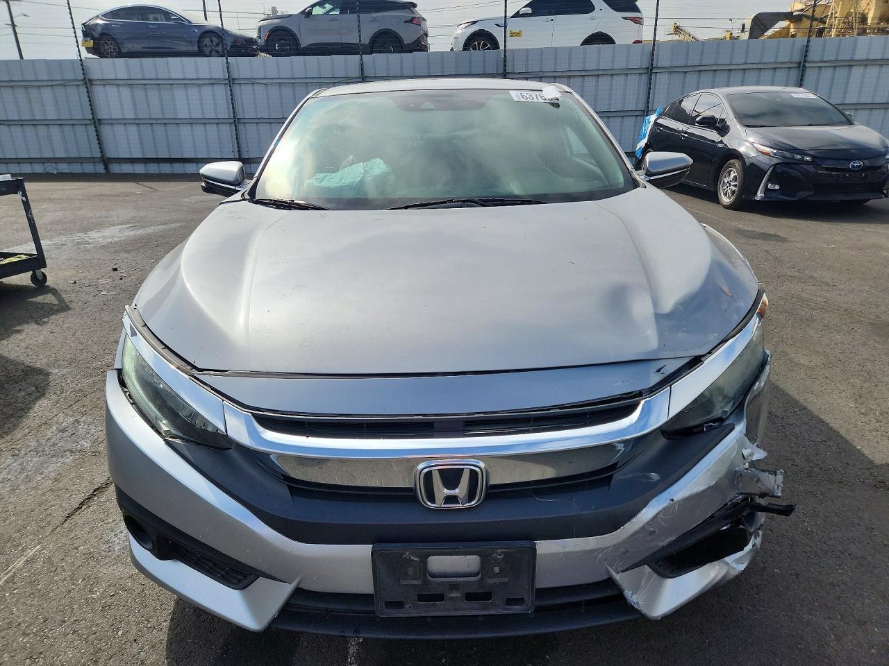 2018 Honda Civic Touring - zdjęcie 5
