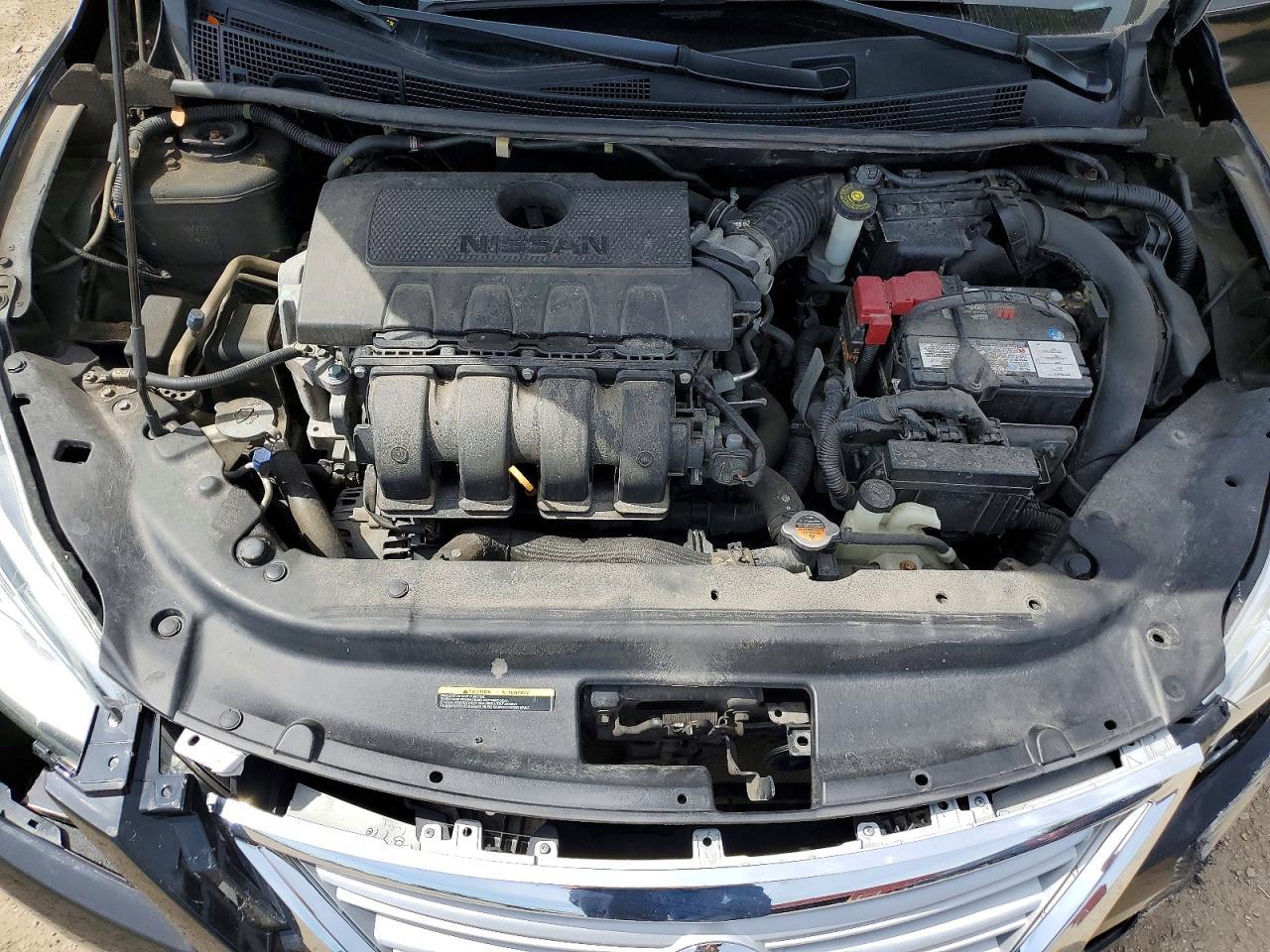 2015 Nissan Sentra S - zdjęcie 11