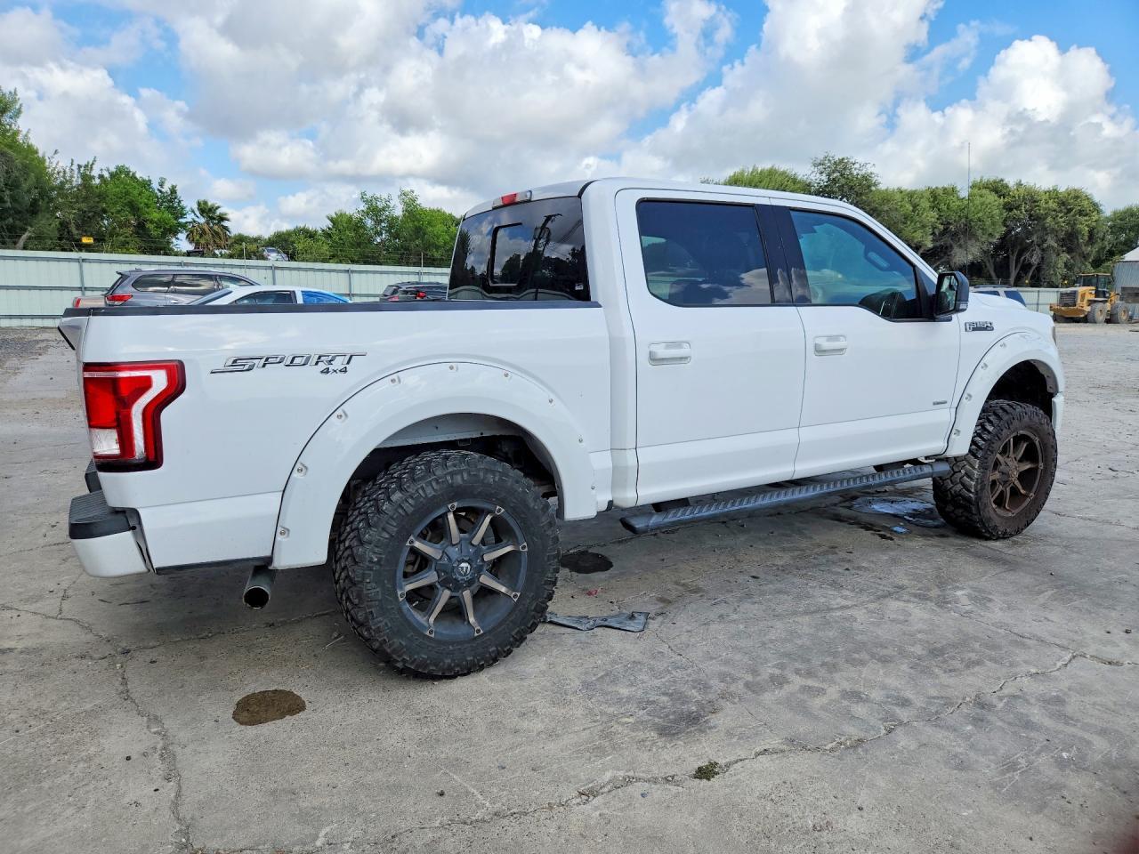 2016 Ford F150 Supercrew - zdjęcie 3