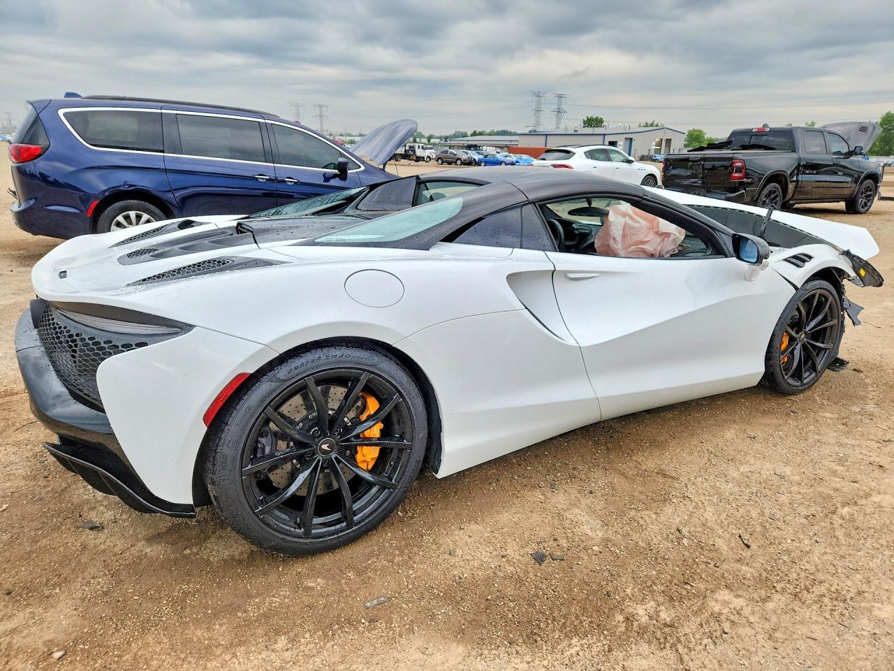 2025 Mclaren Automotive Artura - zdjęcie 3