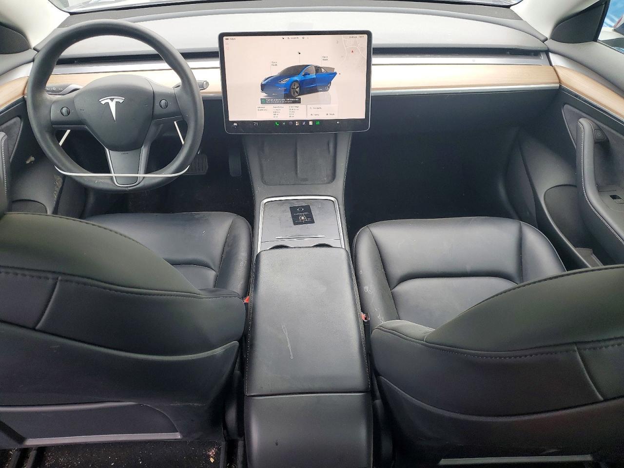 2023 Tesla Model 3 - zdjęcie 8
