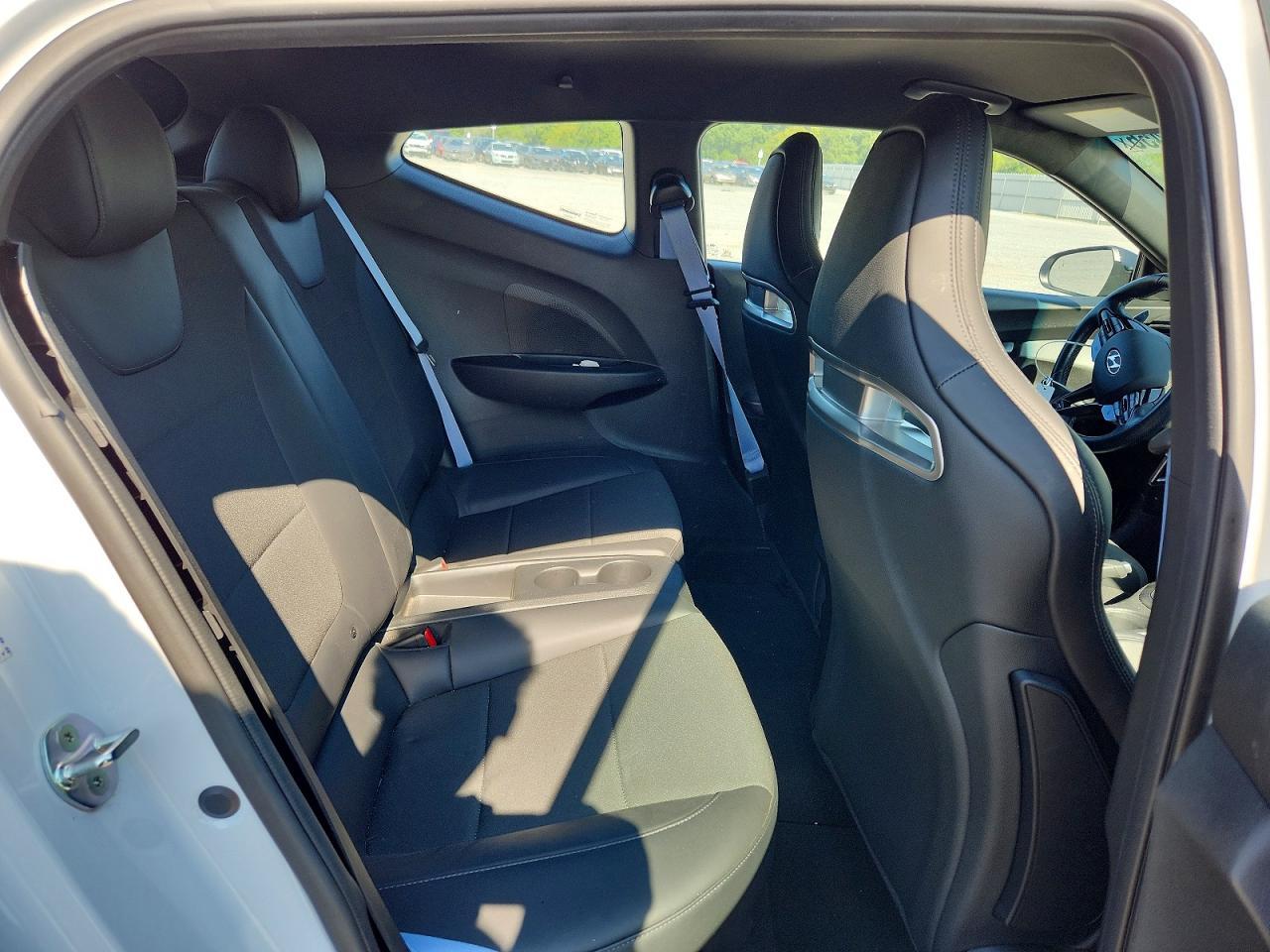 2021 Hyundai Veloster N Base - zdjęcie 10